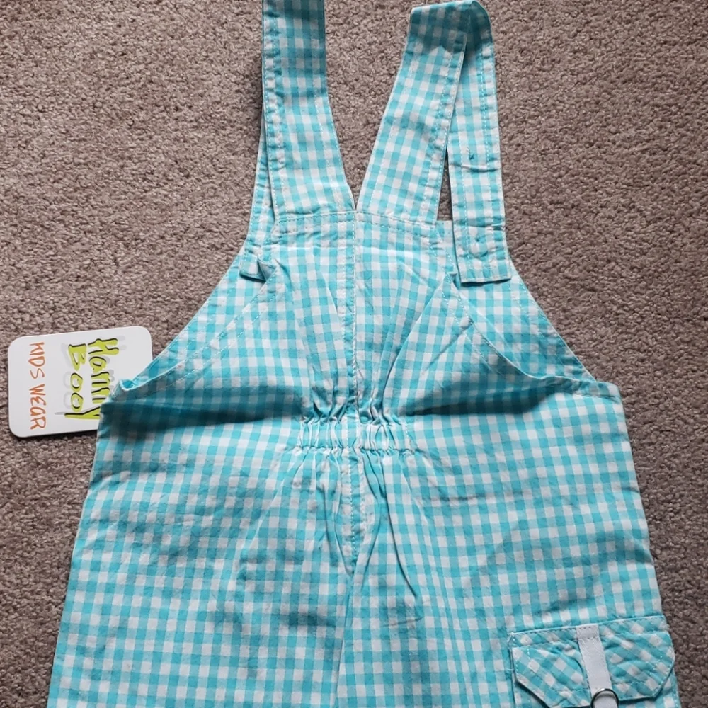 Cute shortall and T shirt set
